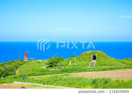 福岡縣宗像市初夏風車展望台及砲台遺址大島 114829669