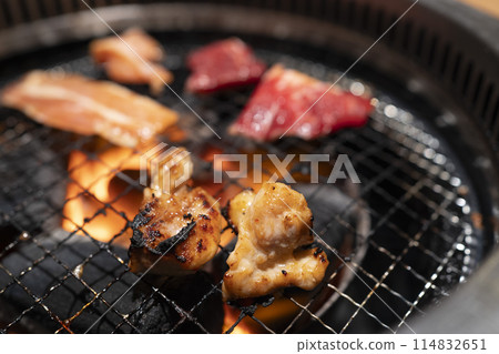 標題：炭烤烤肉內臟 114832651