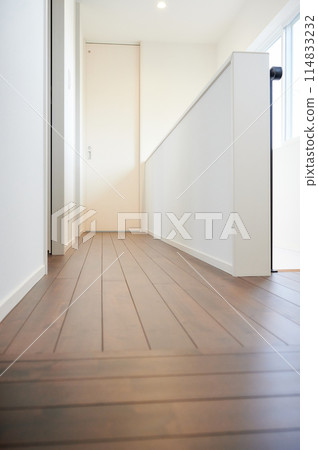 Newly built house, second floor hallway, stairs, room 114833232