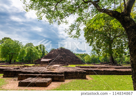 Khao Klang Nai in Si Thep historical park It is an architecture in the Dvaravati period in Phetchabun Province, Thailand. Khao Klang Nai in Si Thep historical park It is an architecture in the Dvaravati period in Phetchabun Province, Thailand. 114834867
