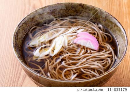 eat kake soba 114835179