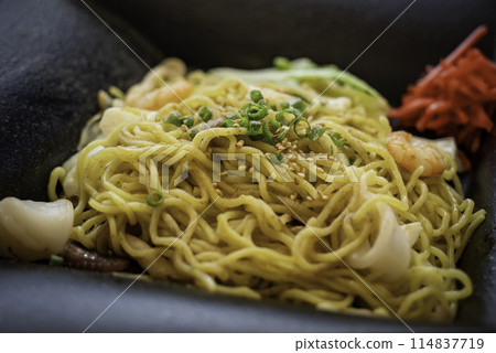 男鹿丸鶴炒麵 114837719