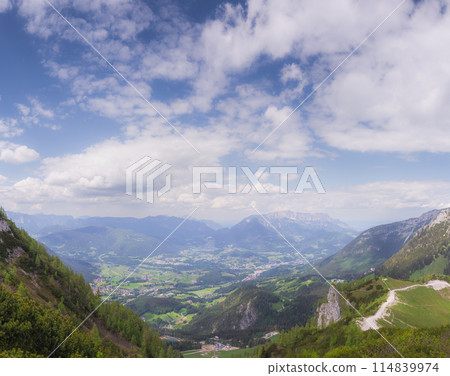 Mountain valley with tracks near Jenner mount in Berchtesgaden National Park 114839974
