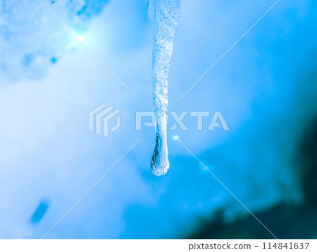 Frozen water droplets and prisms Frozen water droplets and prisms 114841637