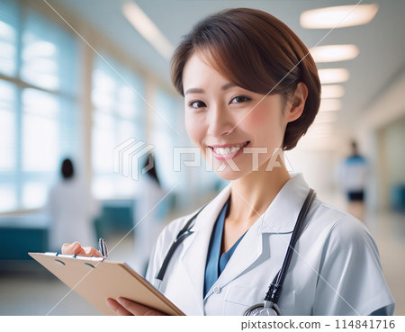 Nurse working in hospital 114841716