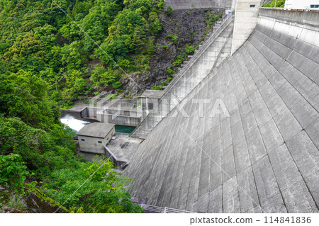 山哉水壩(愛媛郡) 山哉水壩(愛媛郡) 114841836