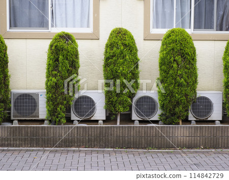空調室外機 空調室外機 114842729