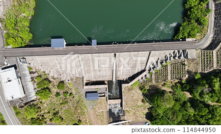 Takehara City, Hiroshima Prefecture_100% water storage rate [Nika Dam] Drone aerial photography_NIK_No31 114844950