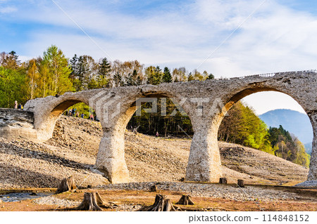 Hokkaido Tauschwetsu River bridge 114848152