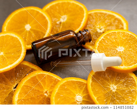 facial serum with vitamin C, package 114851082