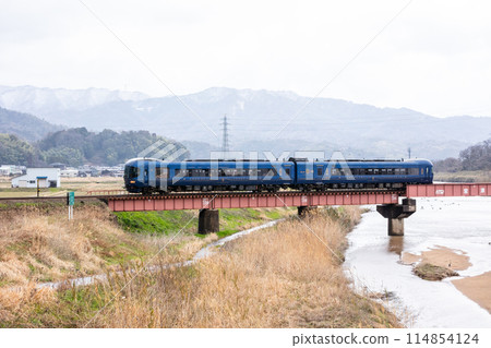 【宮津線】穿越野田川大橋的丹後海 114854124
