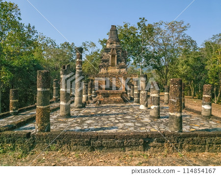 Wat Phra Bat Noi temple in Sukhothai, Thailand Wat Phra Bat Noi temple in Sukhothai, Thailand 114854167