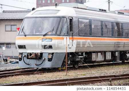 [宮津線] 西舞鶴車站維修中的列車 114854431