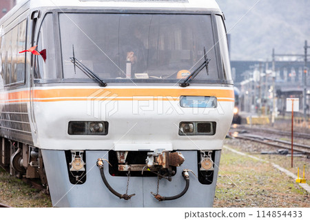 [宮津線] 西舞鶴車站維修中的列車 114854433