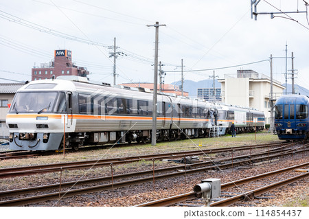 [宮津線] 西舞鶴車站維修中的列車 114854437