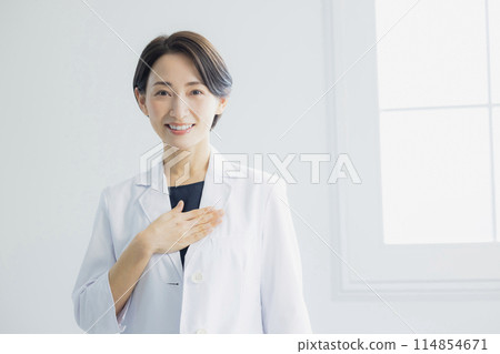 解釋女醫生 114854671