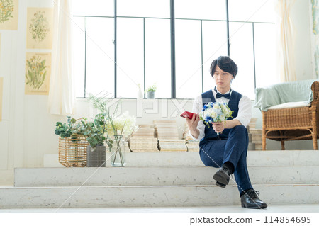 新娘新郎智慧型手機 114854695