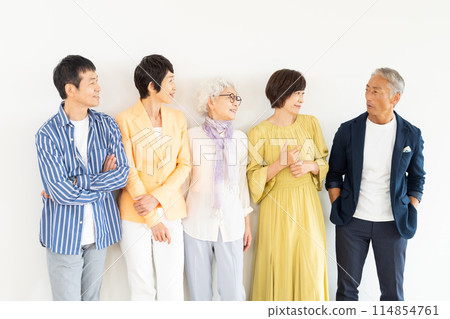 Senior men and women 114854761