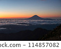 Mount Fuji floating in a sea of clouds in the early morning 114857082