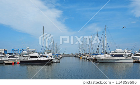 Otaru Port Marina (Otaru Sea Station) 114859696