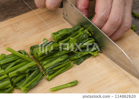 用刀切青菜、帶芯醃菜、醃菜 114862620