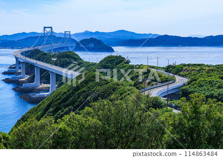 Naruto Strait as seen from the temporary store at Roadside Station Usushio. Onaruto Bridge connecting Awaji Island and Shikoku ④ Naruto Strait as seen from the temporary store at Roadside Station Usushio. Onaruto Bridge connecting Awaji Island and Shikoku ④ 114863484