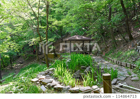 韓國 南漢山城登山步道休息處【南漢山城入口路線】 韓國 南漢山城登山步道休息處【南漢山城入口路線】 114864713