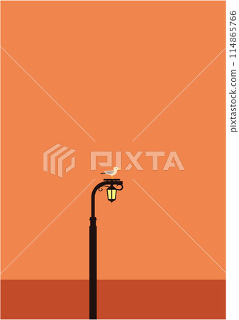 黃昏時分，一隻海鷗棲息在路燈上的插圖 114865766