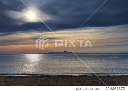 100 Best Sunsets in Japan: The sun setting over Shodoshima Island across the Harima Sea as seen from Awaji Island's Keino Matsubara 17:40 114865875