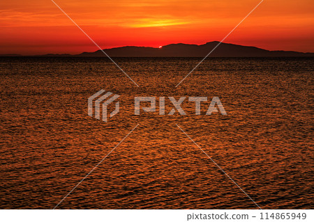 100 Best Sunsets in Japan: The sun setting over the Harima Sea and the sunset over Shodoshima Island, seen from Awaji Island's Keino Matsubara 18:57 114865949