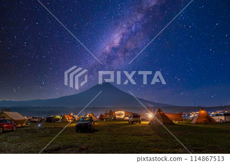 Mount Fuji and the Milky Way as seen from a campsite in Shizuoka Prefecture Mount Fuji and the Milky Way as seen from a campsite in Shizuoka Prefecture 114867513