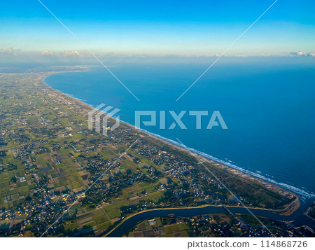 View of Kujukurihama from an airplane View of Kujukurihama from an airplane 114868726