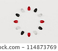 Chairs arranged in a circle seen from above 114873769
