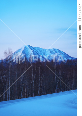 Winter in Kyogoku-cho, Abuta-gun, Hokkaido: View of Mt. Shiribetsu bathed in the morning sun from Boyo-no-Oka Winter in Kyogoku-cho, Abuta-gun, Hokkaido: View of Mt. Shiribetsu bathed in the morning sun from Boyo-no-Oka 114874887