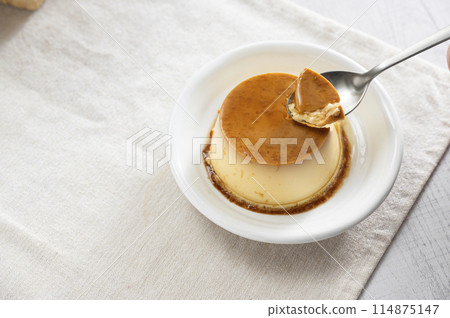 奶油布丁 114875147