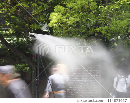 Fog generator / mist shower Fog generator / mist shower 114875657