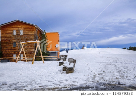 大教堂、瑞石、皮拉圖斯山、小陳、七洲、龍洞、教堂、瑞士巢、皮拉圖斯山、小鎮、歐洲 大教堂、瑞石、皮拉圖斯山、小陳、七洲、龍洞、教堂、瑞士巢、皮拉圖斯山、小鎮、歐洲 114879388