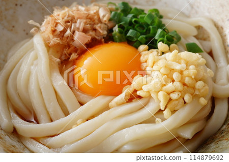 冷凍烏冬面和冷面 114879692