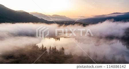Aerial View of Canadian Nature on West Coast of Pacific Ocean. 114886142