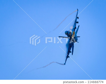 Air Self-Defense Force F-2 fighter jets performing maneuvers at the Tsuiki Air Base Air Show 114888774