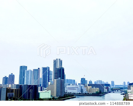 從摩天大樓俯瞰市中心 114888789