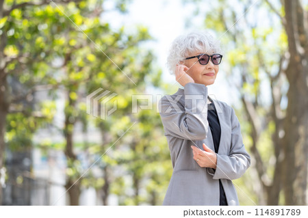 時尚高級女士太陽眼鏡 114891789