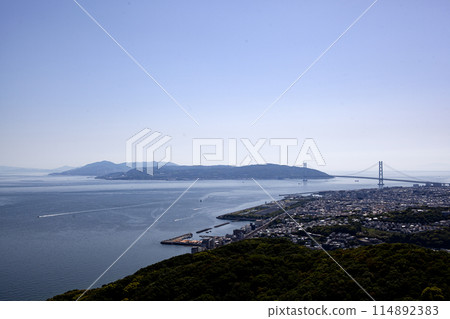 Scenery of Akashi Kaikyo Bridge 114892383
