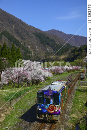 Hanamomo x Etsumi Hoku Line Hanamomo x Etsumi Hoku Line 114893276