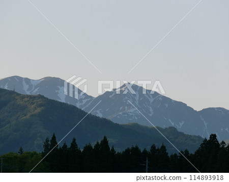 Snow-capped mountains Snow-capped mountains 114893918