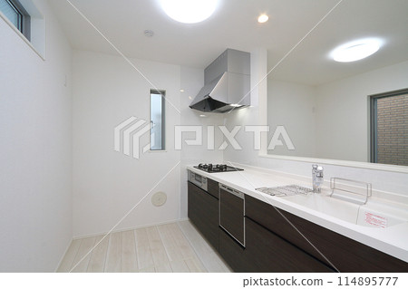 Residential kitchen Residential kitchen 114895777