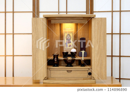 家具式佛壇（都市佛壇）真言宗的大日如來立像 114896890