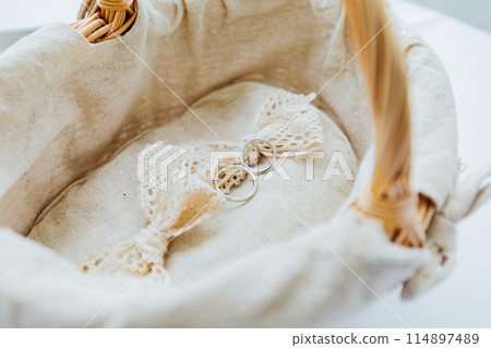 Ring pillow wedding ring 114897489