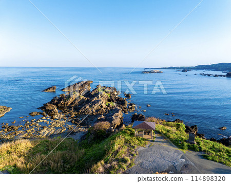 Cape Nagate (Sado City, Niigata Prefecture) Cape Nagate (Sado City, Niigata Prefecture) 114898320
