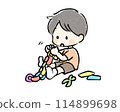製作七夕裝飾品的男孩 114899698